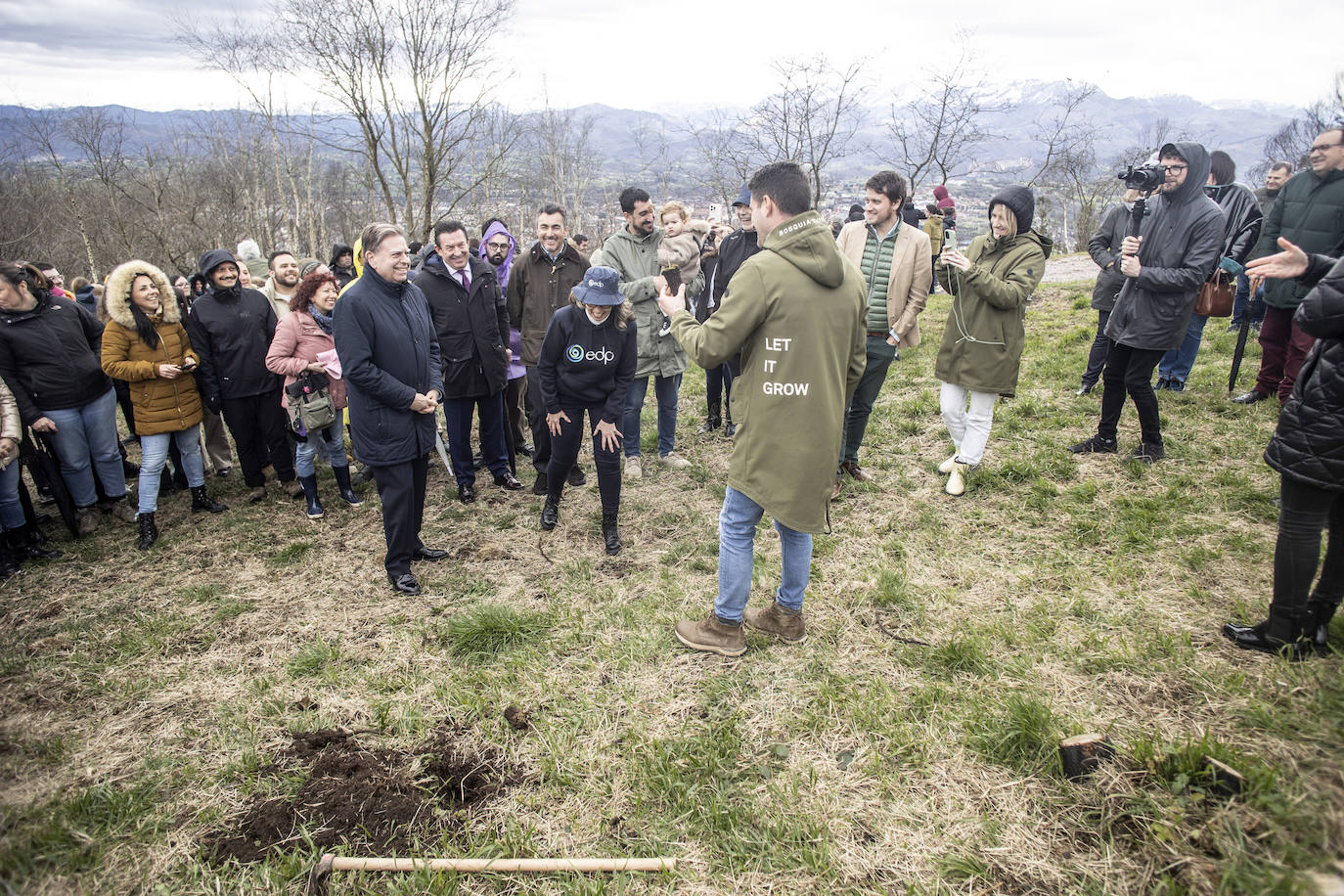 2.000 árboles para reforestar el Naranco tras el incendio