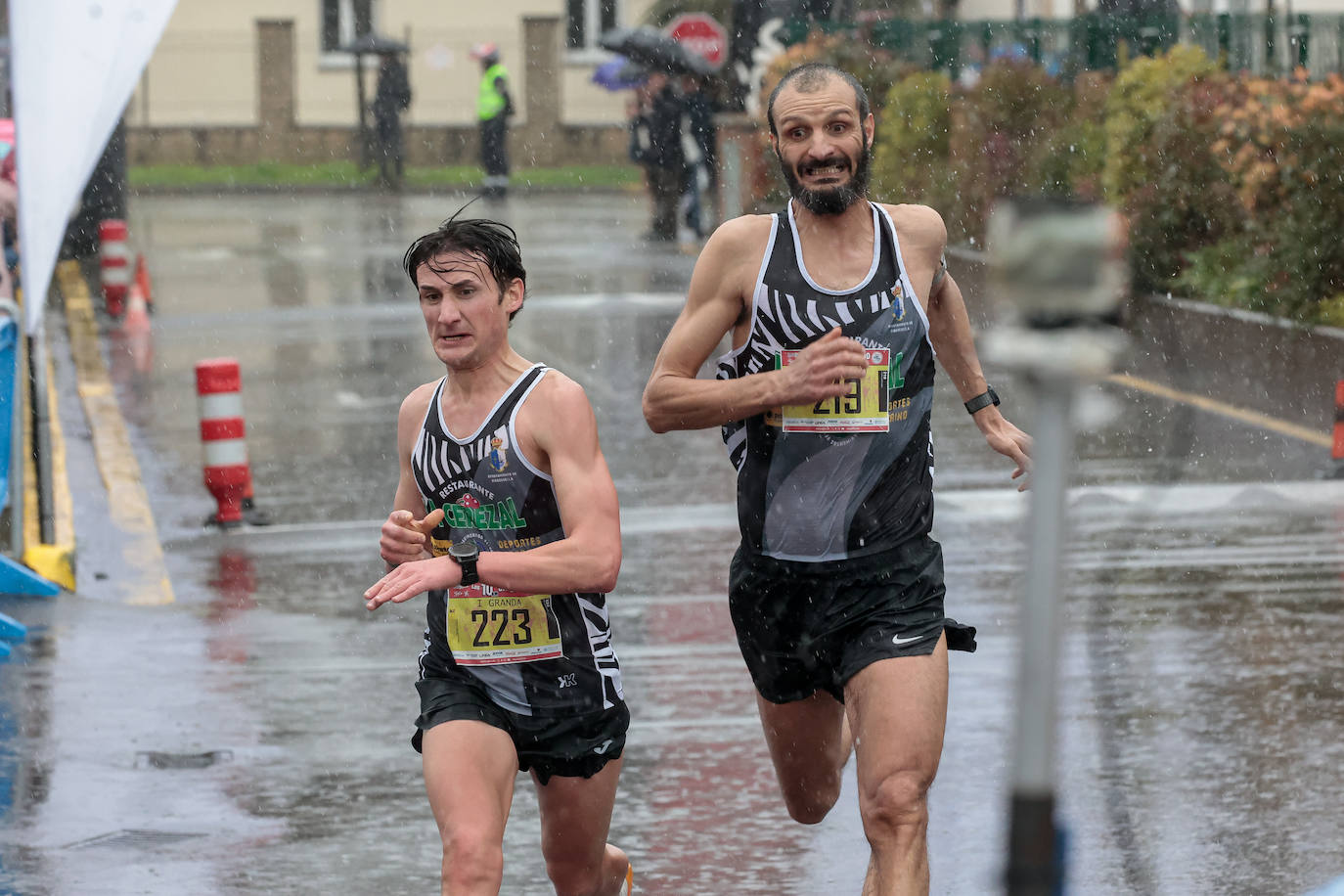 ¿Estuviste en la carrera 10K del Grupo en Gijón? ¡Búscate!