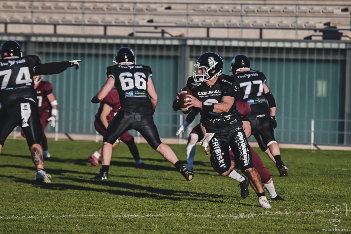 El quarterback Will Alexander, en el partido ante los Alcobendas Cavaliers.