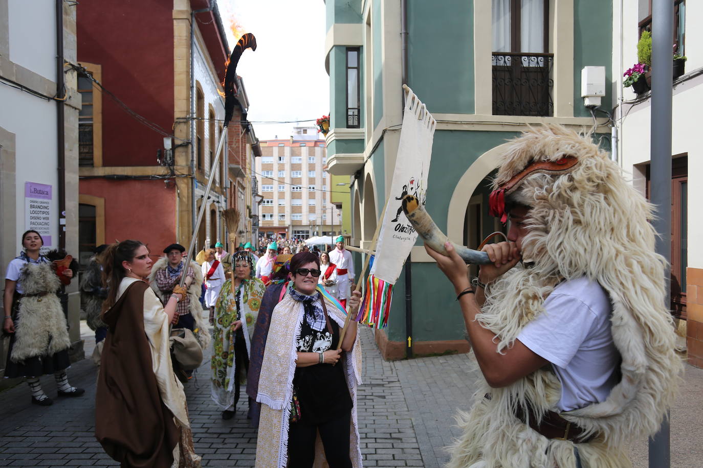 Pola de Siero disfruta con los mazcaritos de Valdesoto