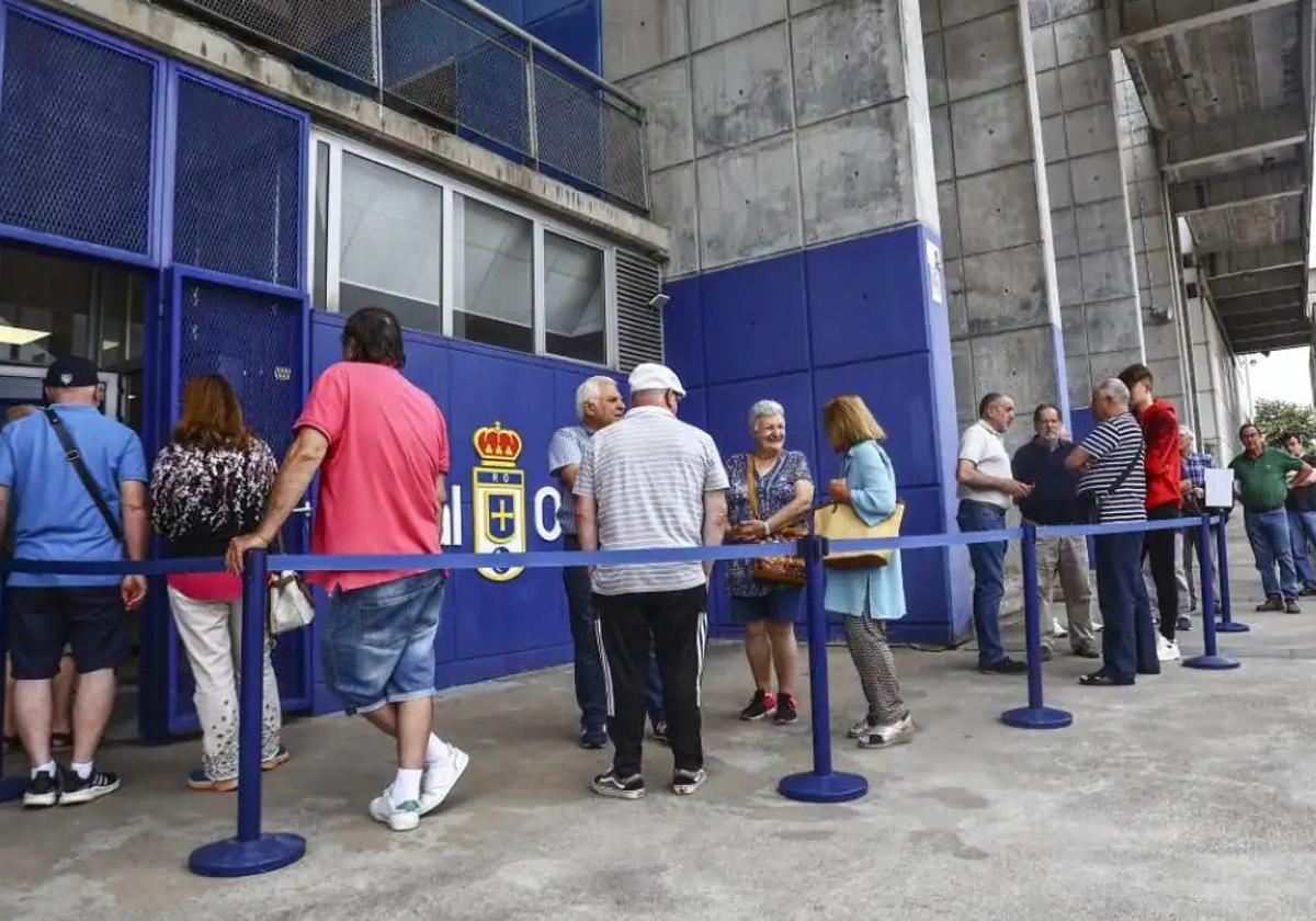 El Oviedo lanza una oferta de aniversario con entradas a un precio muy reducido