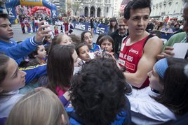 Juan Carlos Higuero, en la Milla Urbana de Avilés 2013.