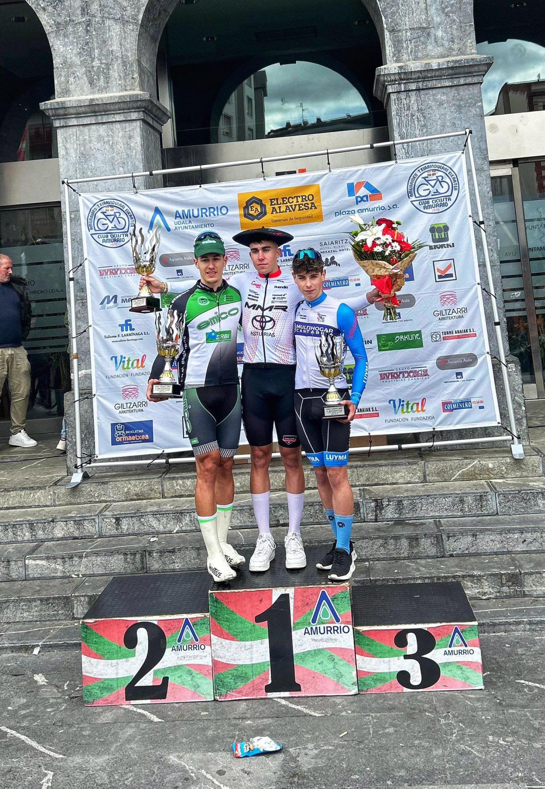 Benjamín Noval gana por partida doble sobre el asfalto El Comercio