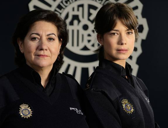 Una imagen del reparto de la serie 'Servir y proteger'.