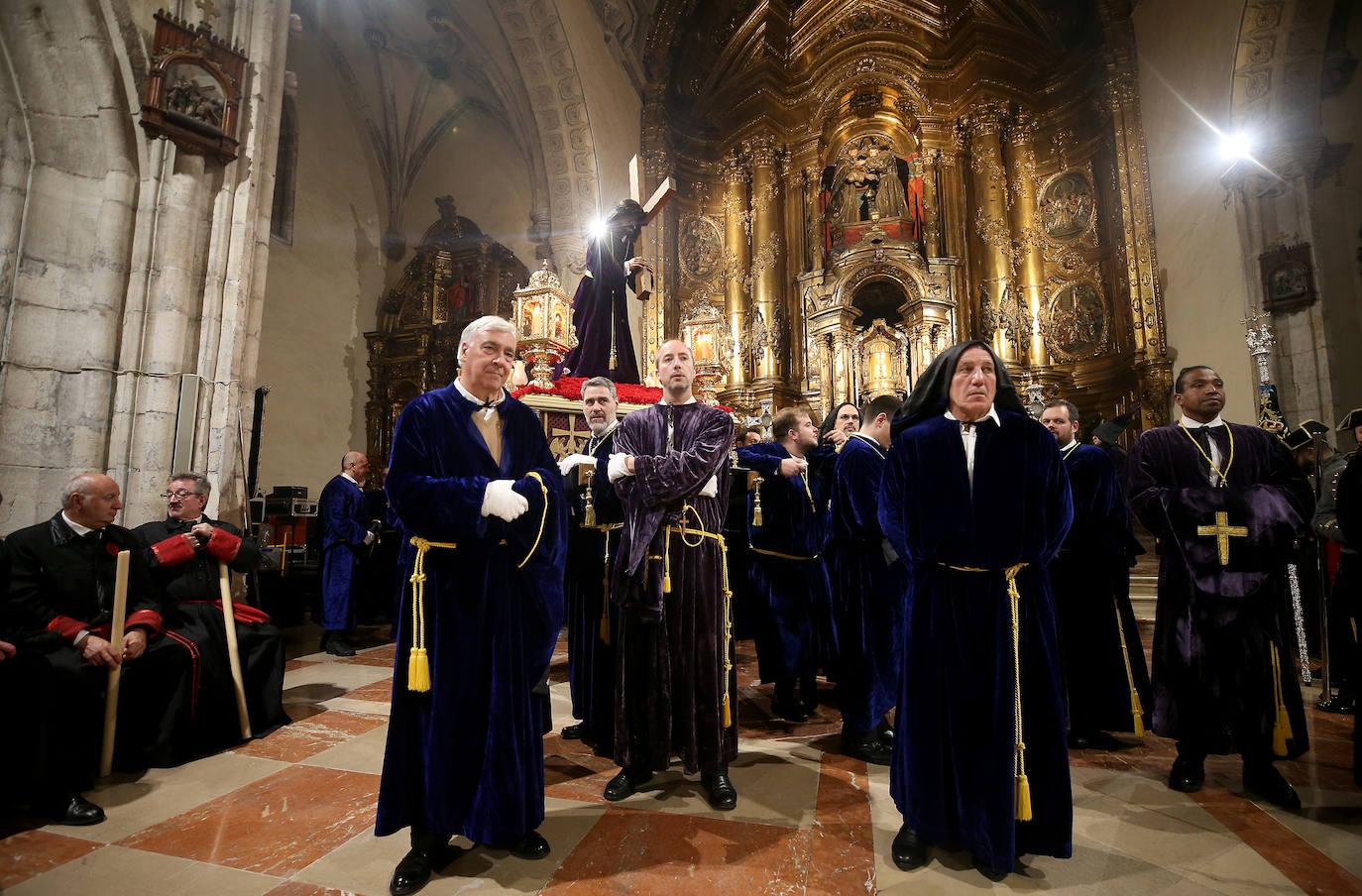 La procesión de El Nazareno de Oviedo no pudo salir por la lluvia