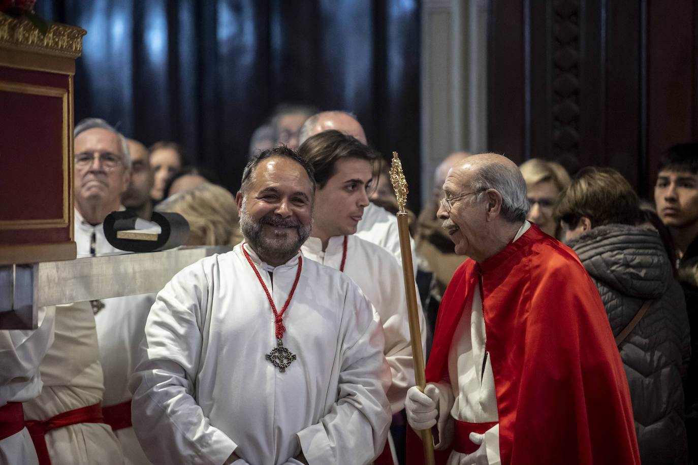Jesús Cautivo procesiona dentro de la basílica de San Juan