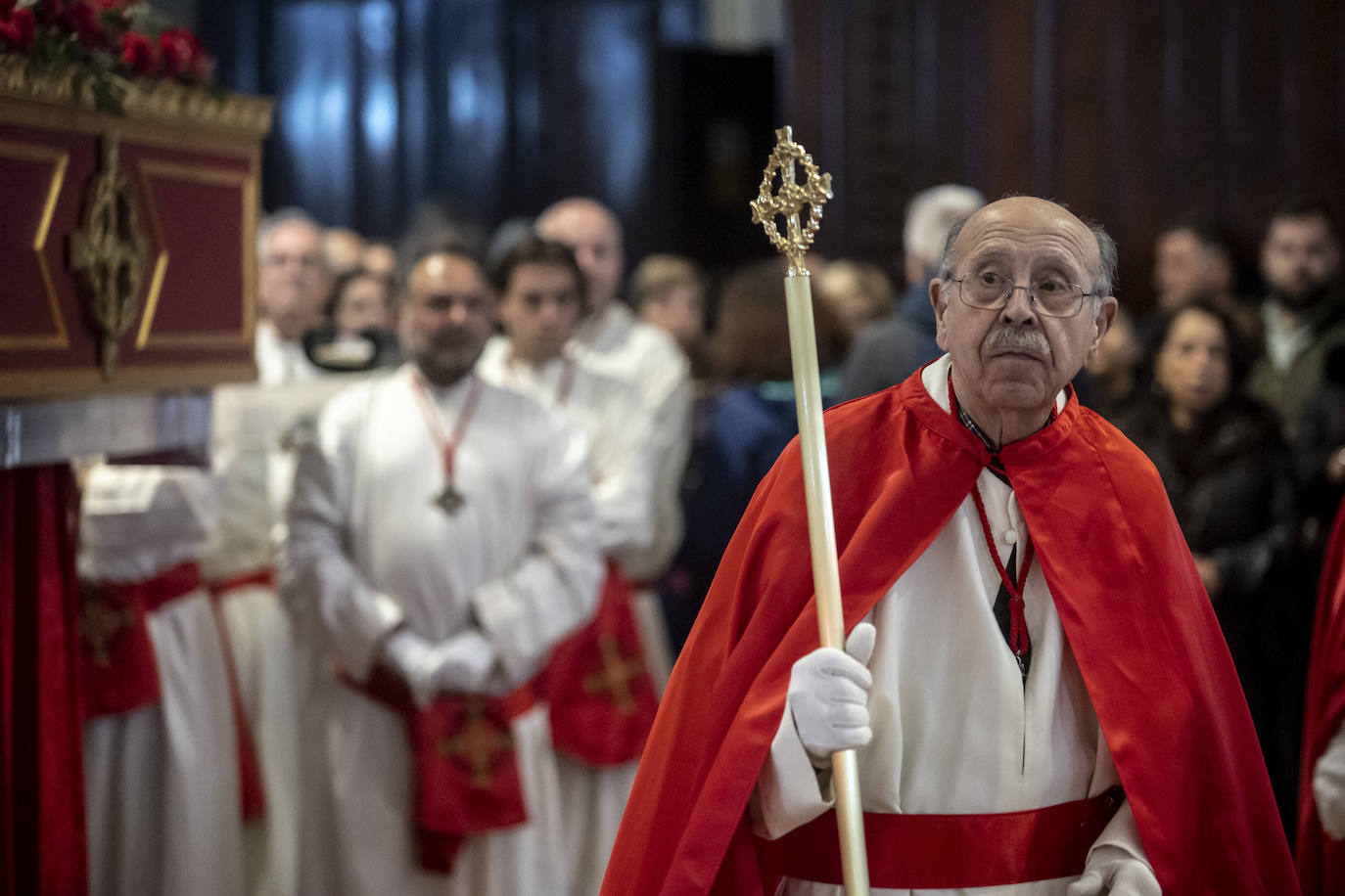 Jesús Cautivo procesiona dentro de la basílica de San Juan