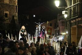 Los 'sanjuaninos' procesionan por Avilés