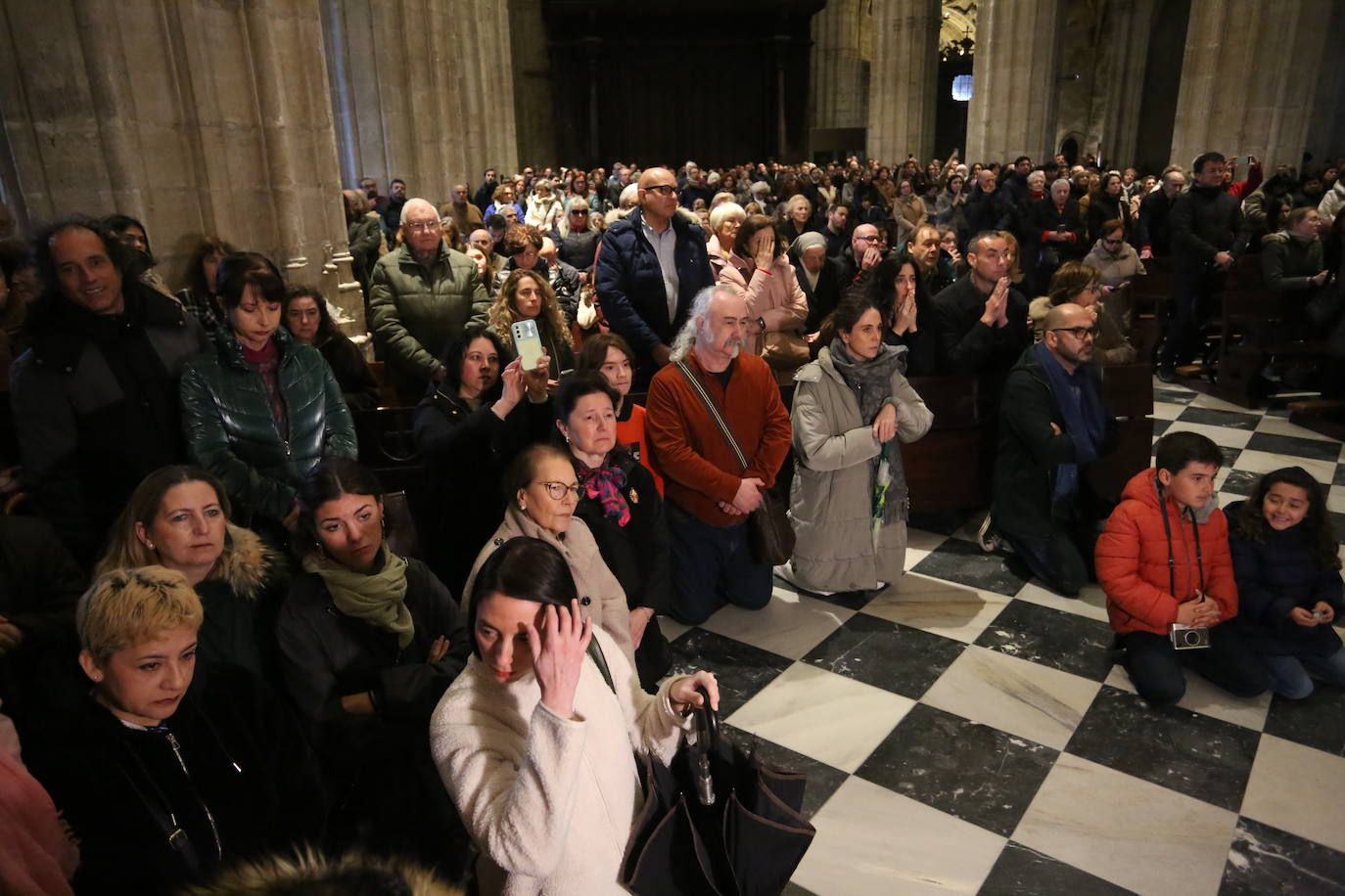 El Santo Sudario se exhibe en la Catedral