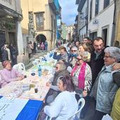 Barbón, en Avilés: «Disfrutad de la Comida en la Calle, que yo estoy a régimen y no voy a poder»