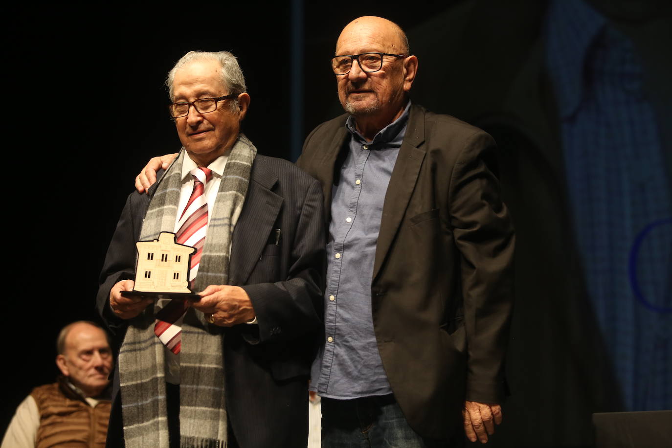 Homenaje a los primeros alcaldes asturianos de la democracia