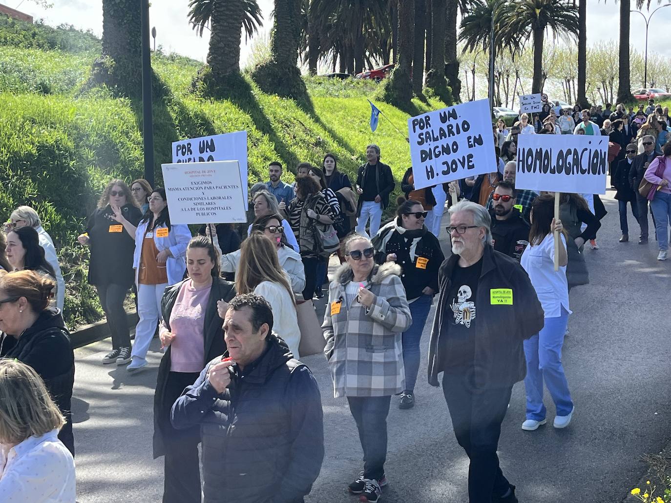 Las imágenes de la protesta de los trabajadores del Hospital de Jove