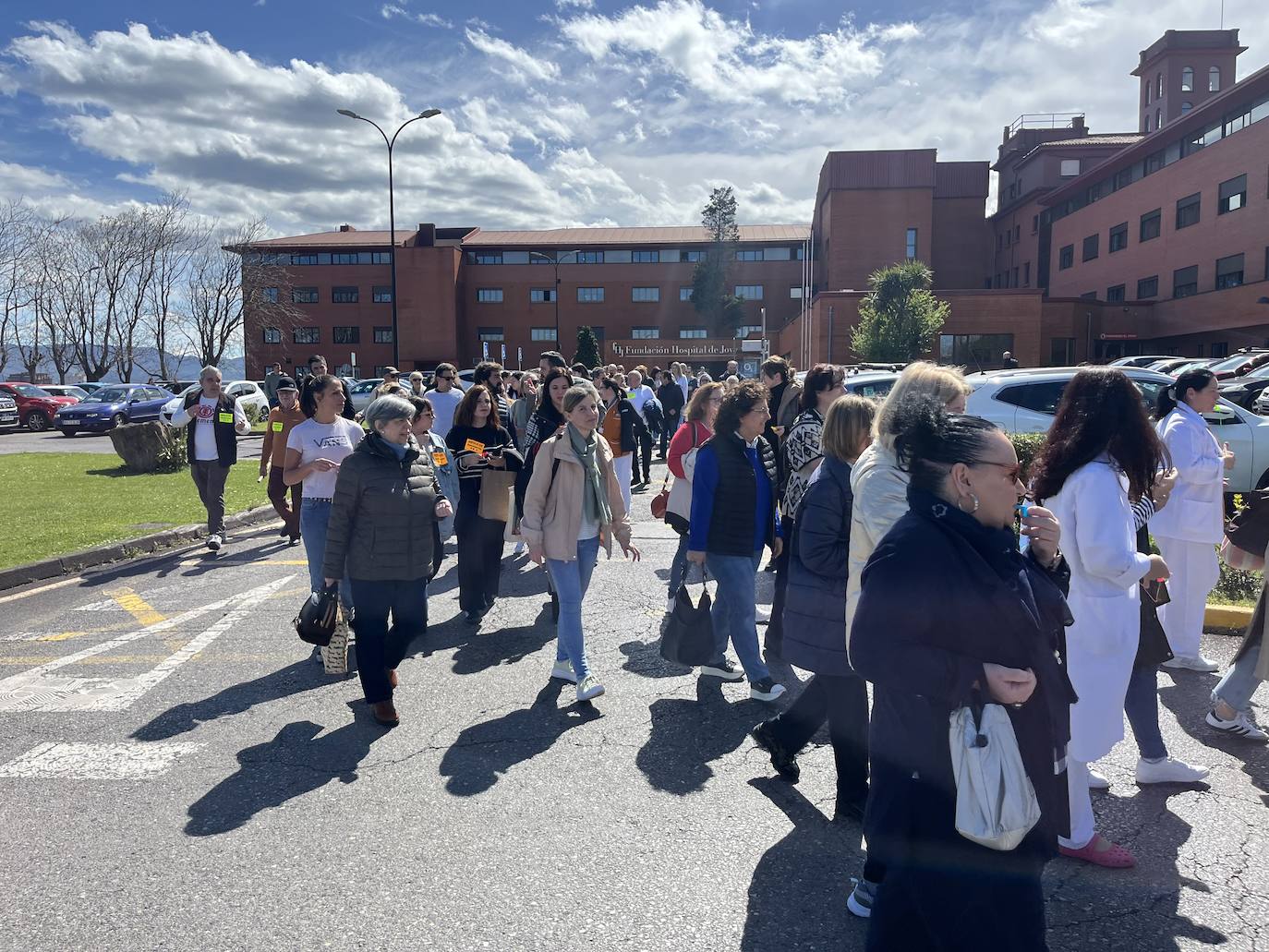 Las imágenes de la protesta de los trabajadores del Hospital de Jove