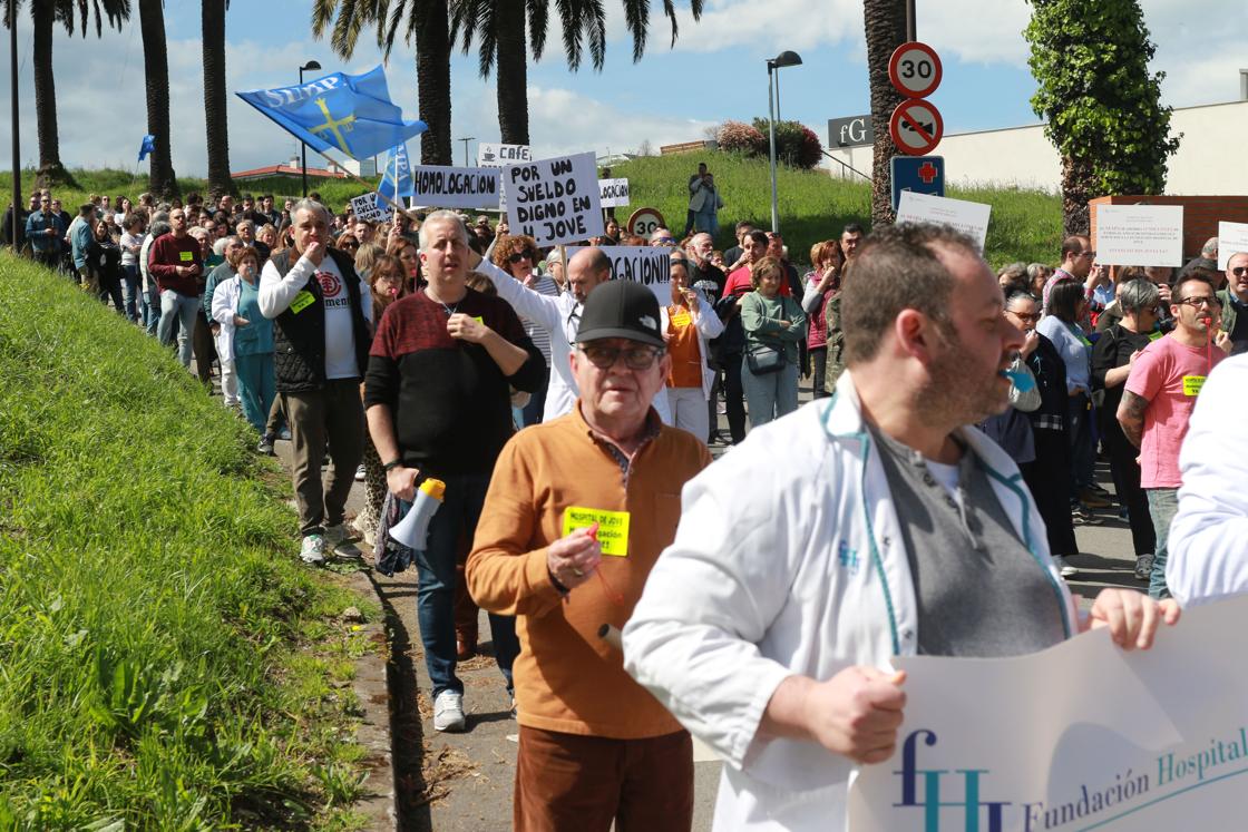 Las imágenes de la protesta de los trabajadores del Hospital de Jove