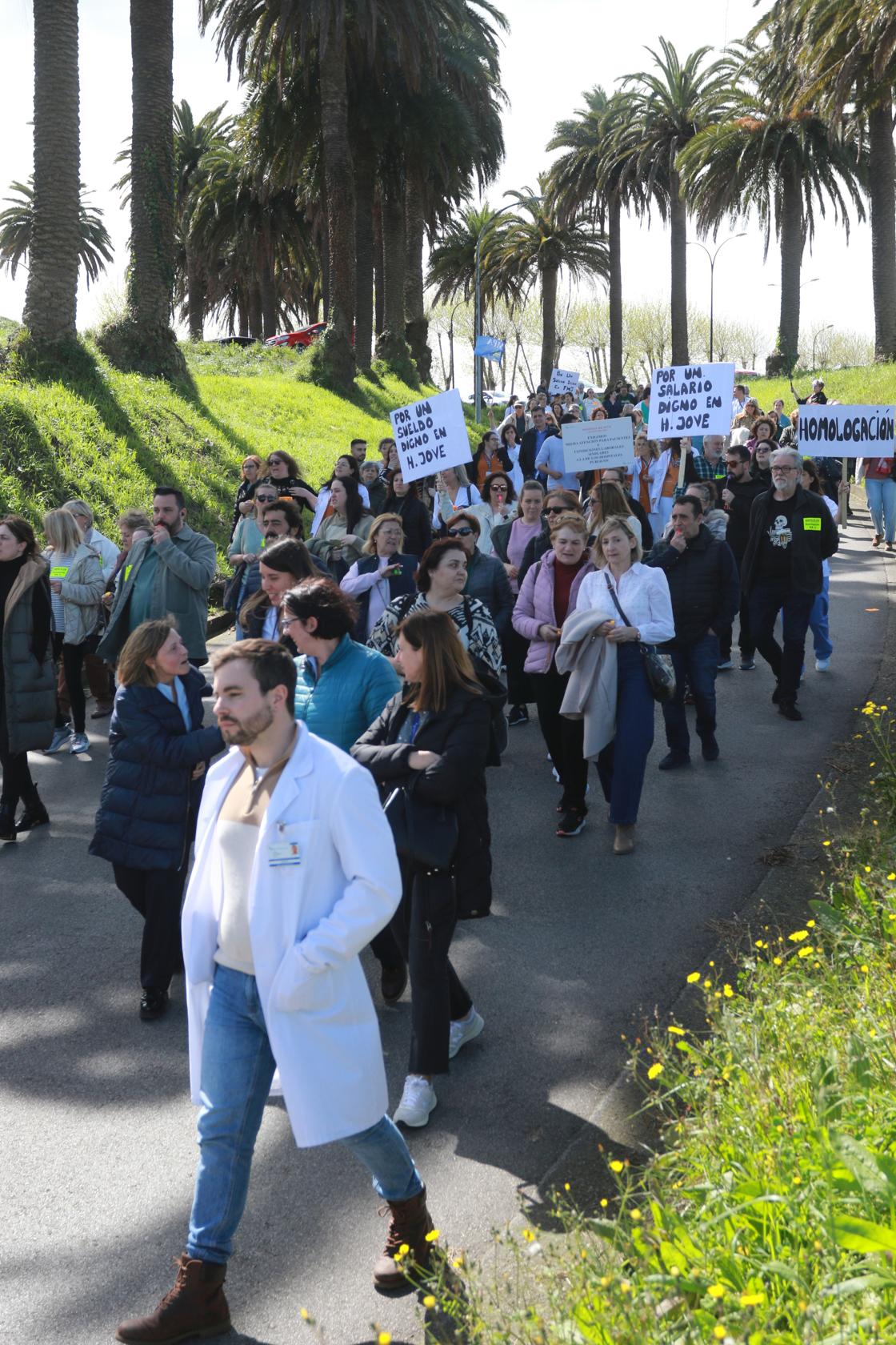 Las imágenes de la protesta de los trabajadores del Hospital de Jove