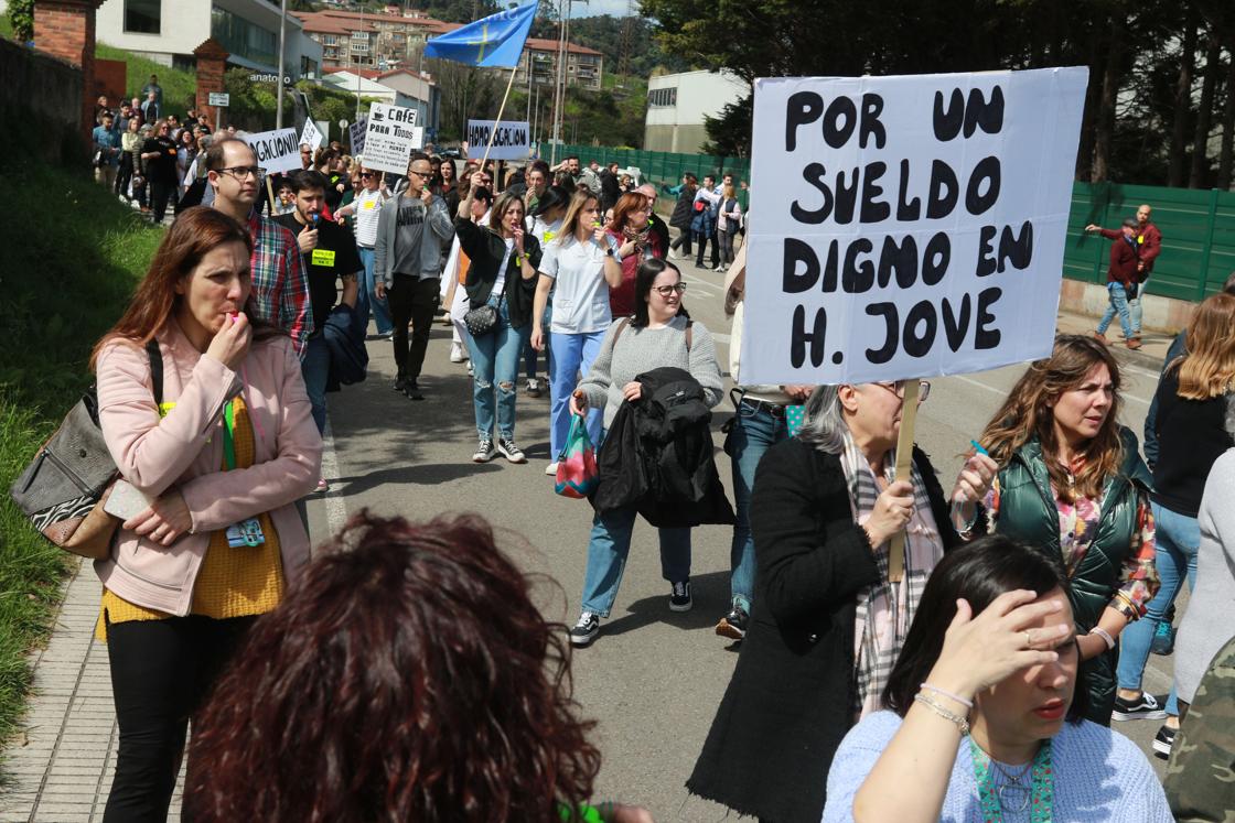 Las imágenes de la protesta de los trabajadores del Hospital de Jove