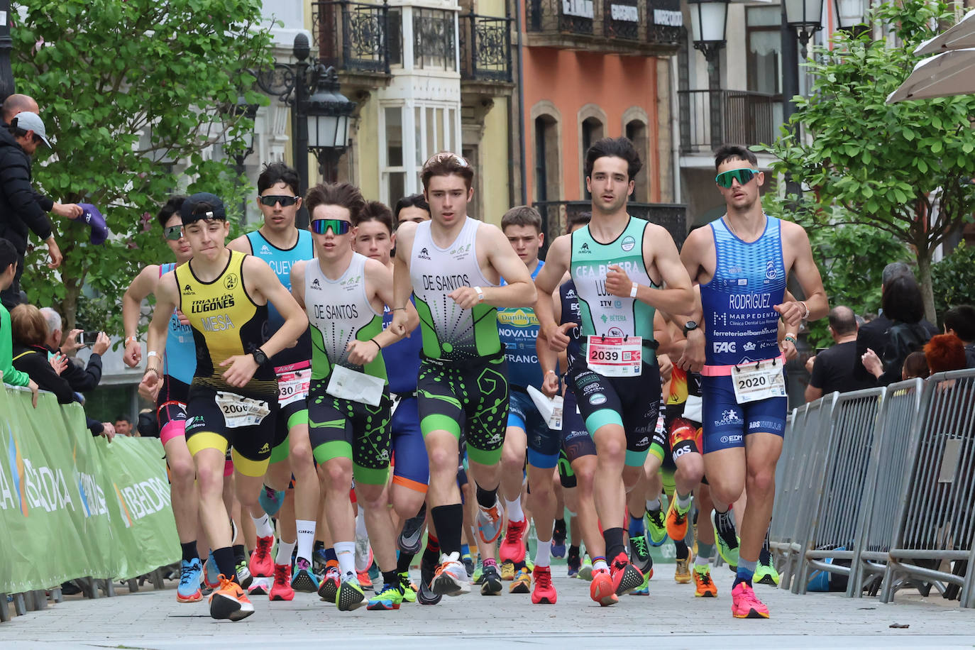 Las imágenes que deja la primera jornada del Duatlón en Avilés