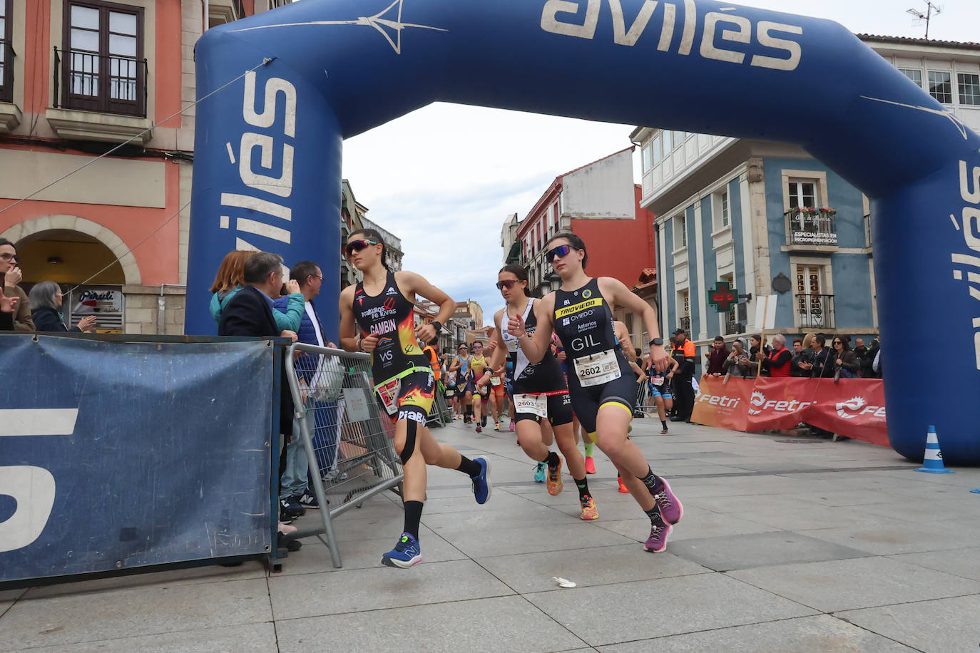 Las imágenes que deja la primera jornada del Duatlón en Avilés