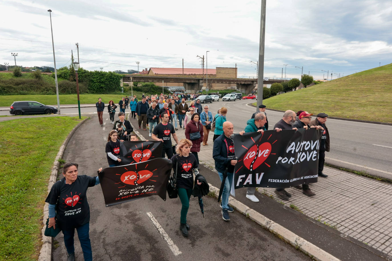 Así fue la movilización vecinal por el vial de Jove