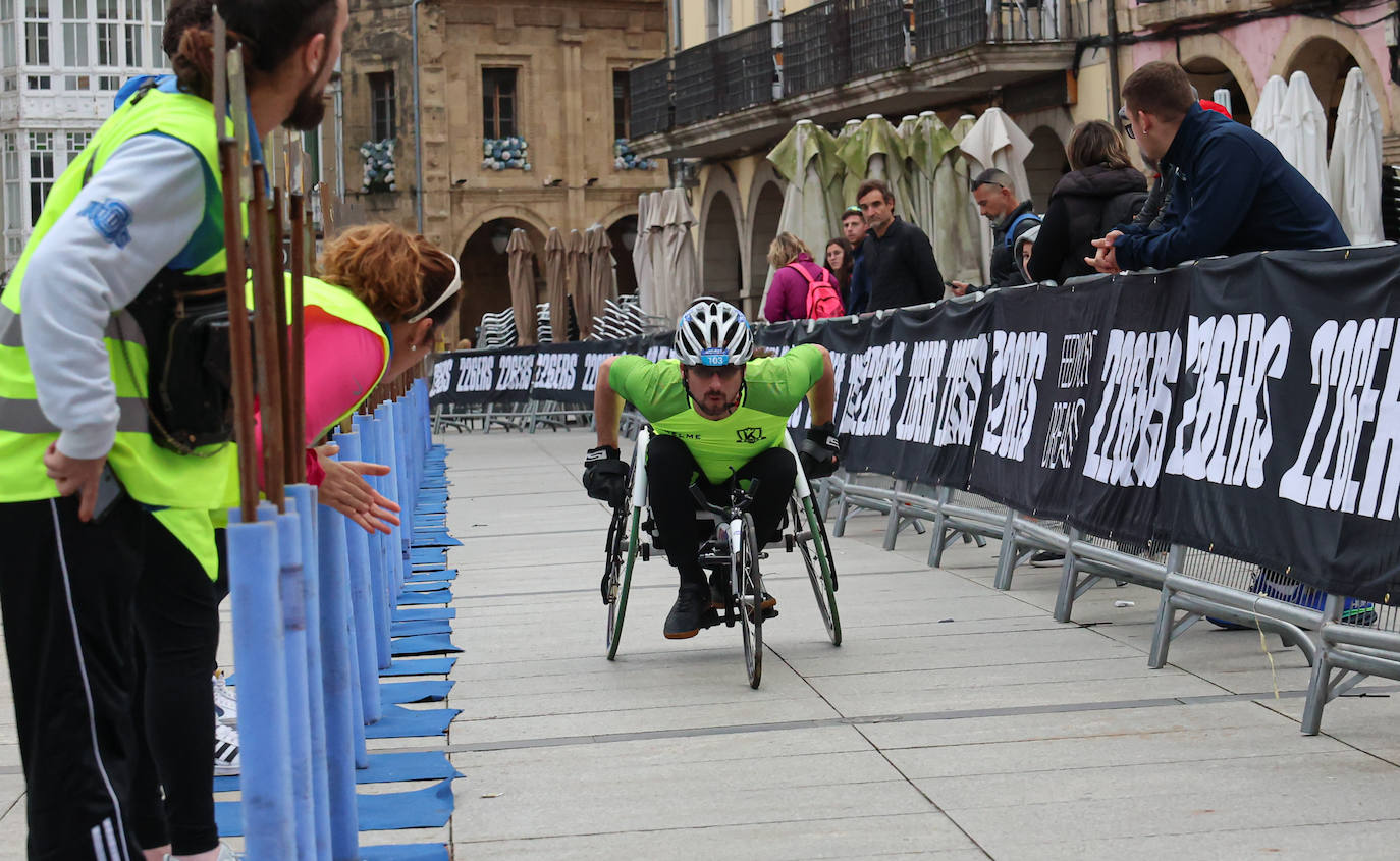 María Varo y Javier Martín vencen en el Nacional de Duatlón en Avilés