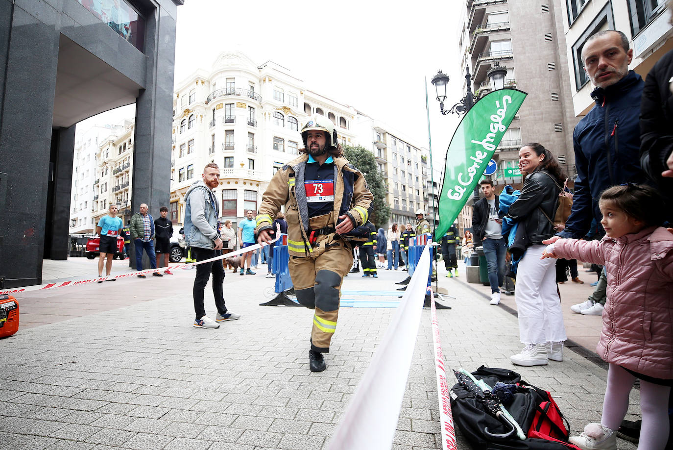 El recuerdo del bombero Eloy Palacio, muy presente en Oviedo