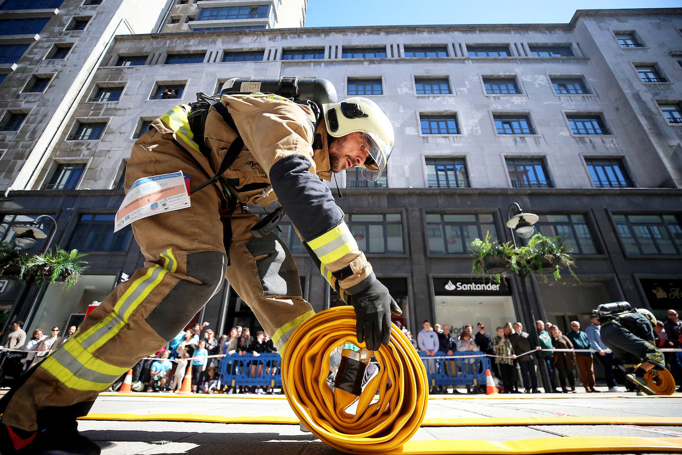 El recuerdo del bombero Eloy Palacio, muy presente en Oviedo