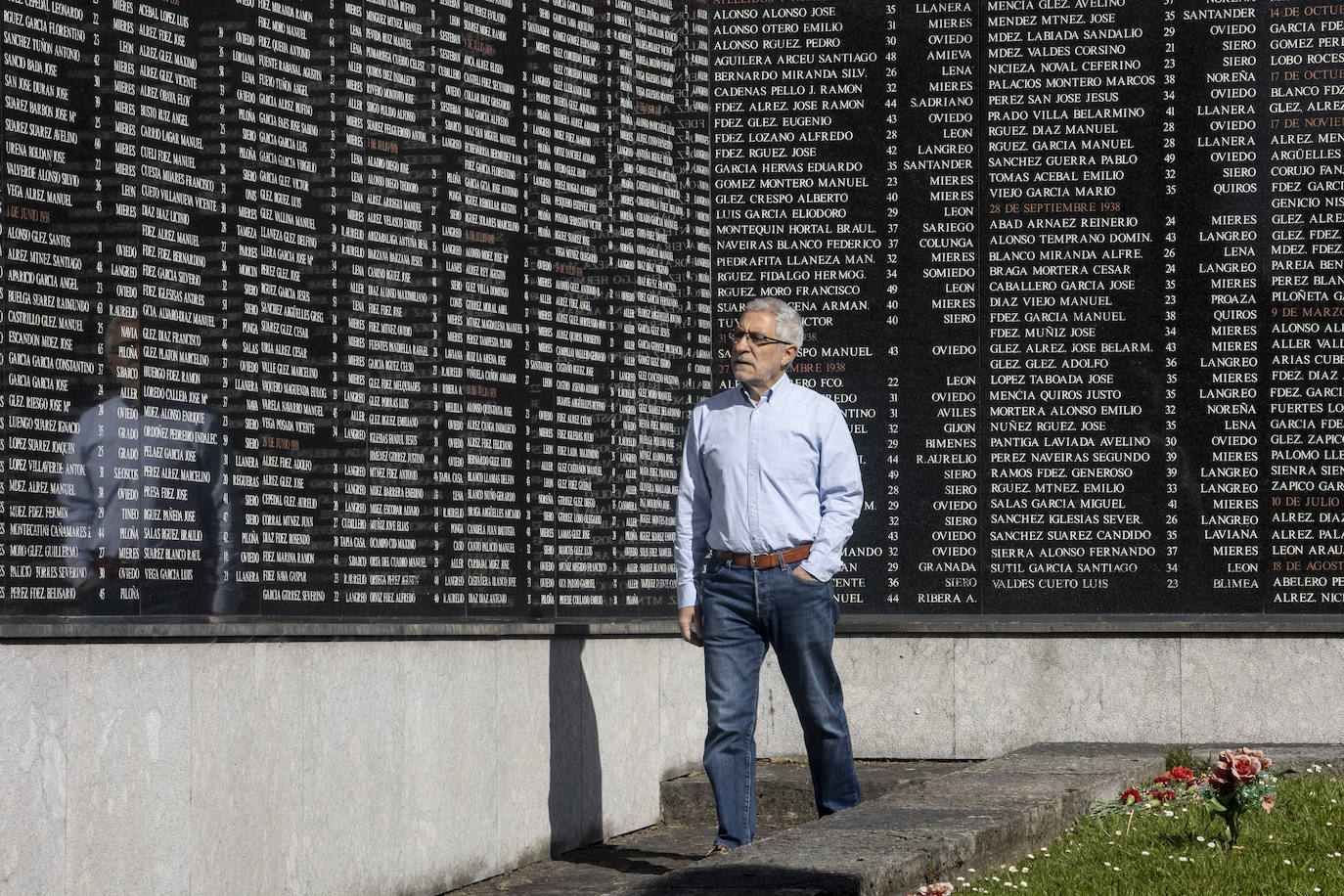Conmemoración en Oviedo del 93 aniversario de la II República