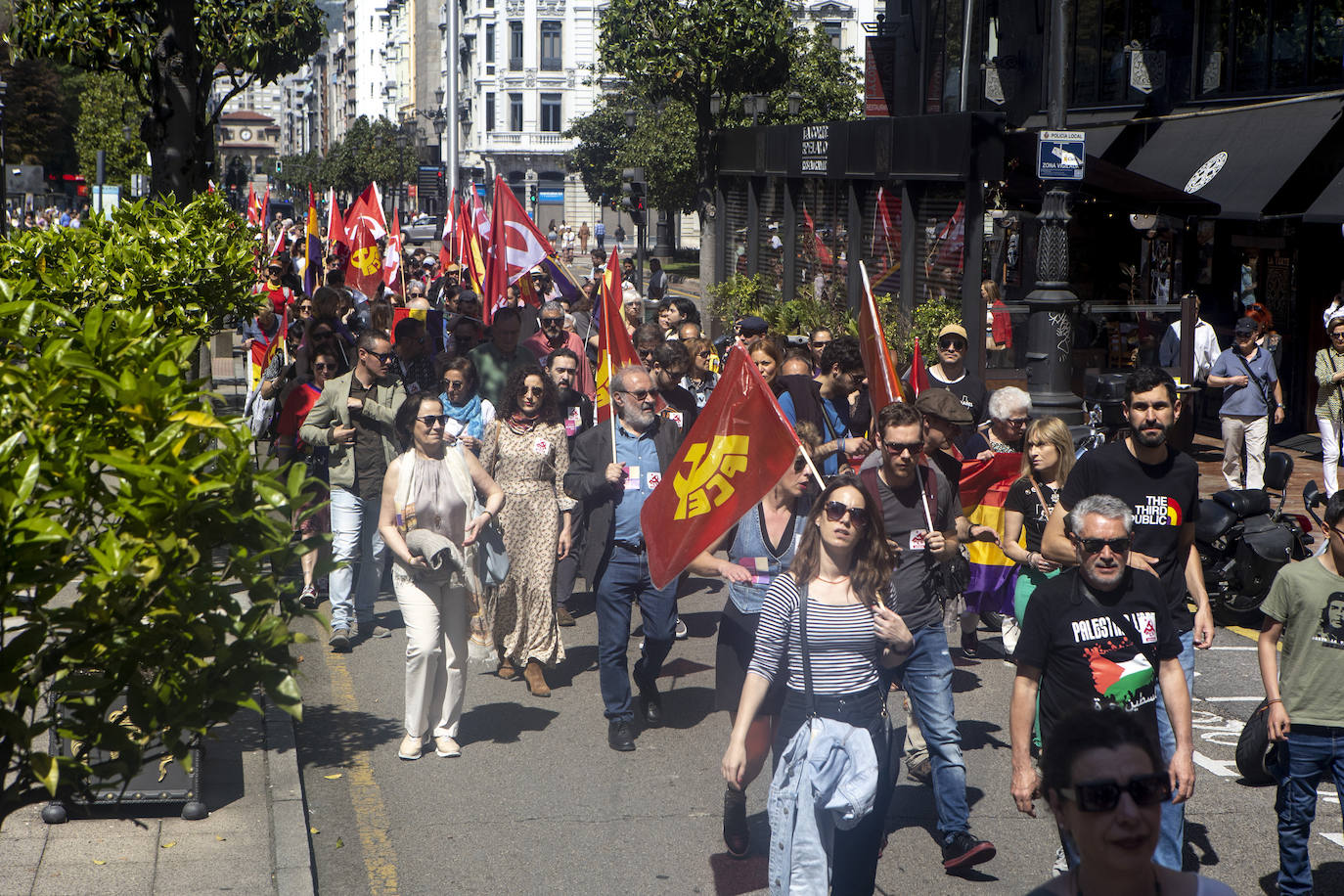Conmemoración en Oviedo del 93 aniversario de la II República