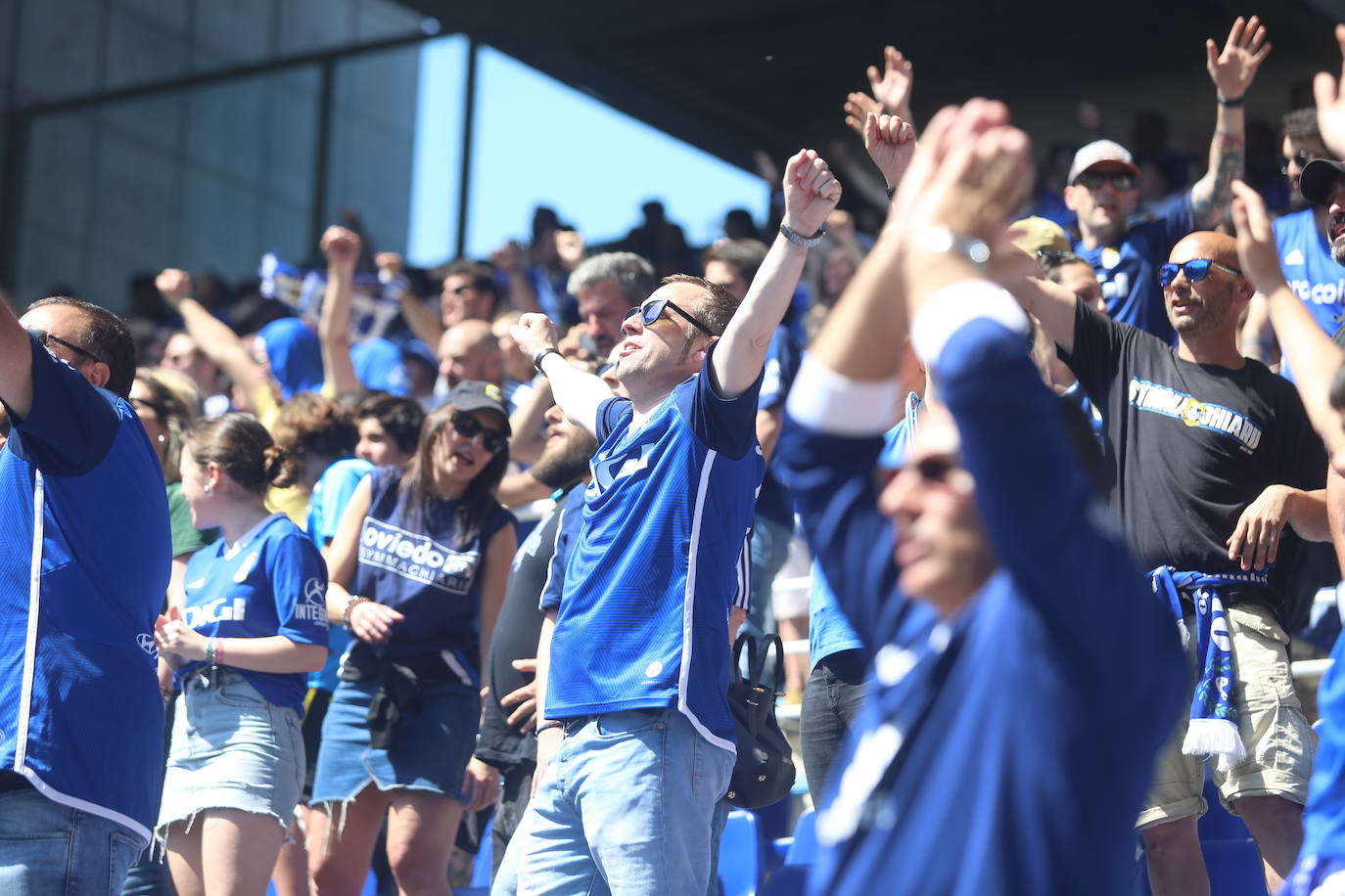 ¿Estuviste en el Real Oviedo - Mirandés? ¡Búscate en el Tartiere!