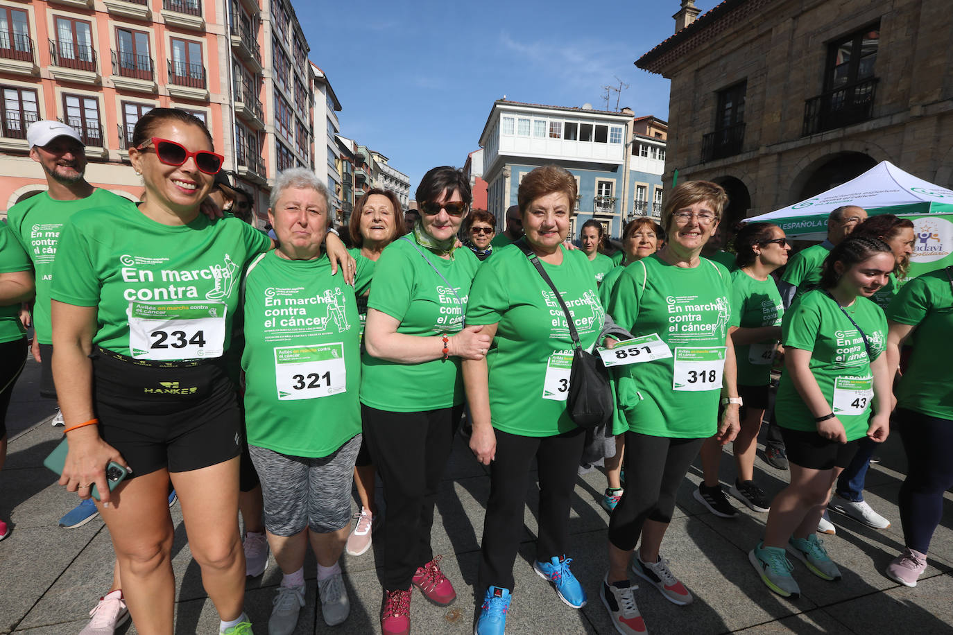 700 avilesinos corren contra el cáncer