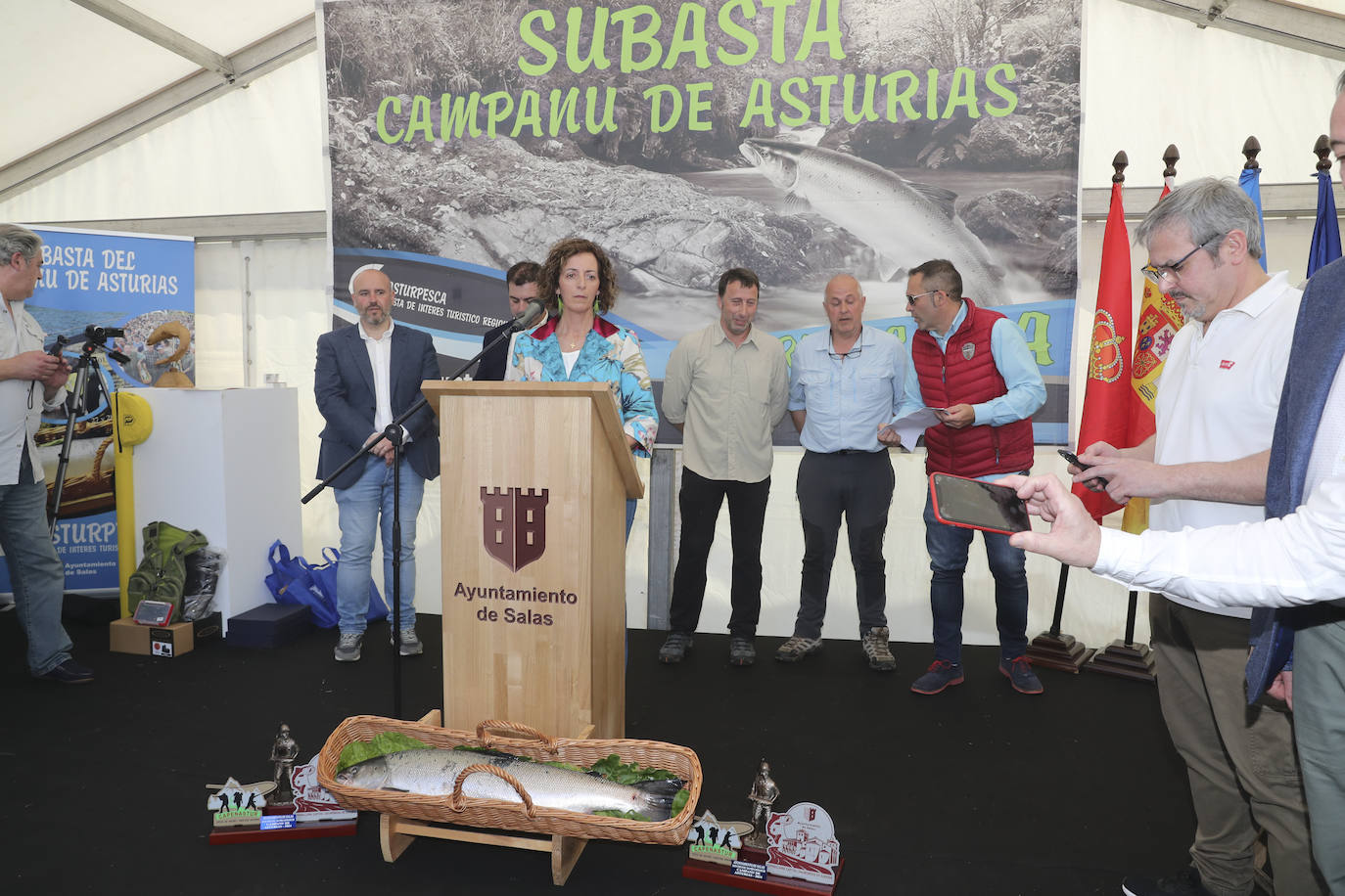 Así ha sido la subasta del campanu de Asturias más caro de la historia