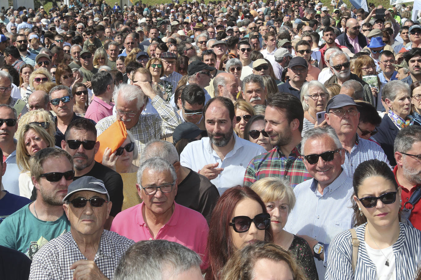 Así ha sido la subasta del campanu de Asturias más caro de la historia