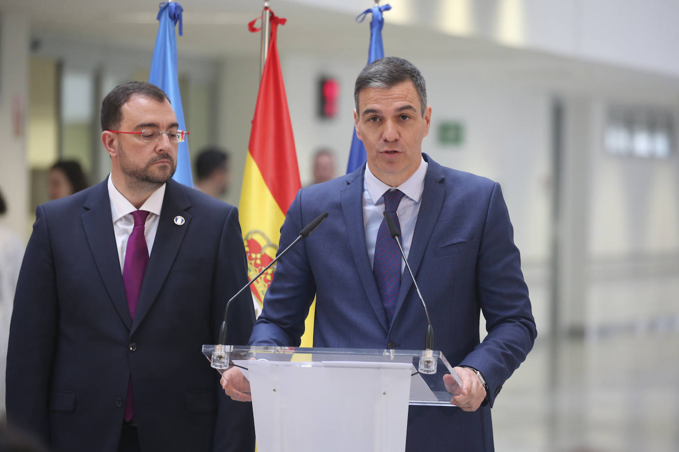 Pedro Sánchez, en Asturias: así fue su visita al HUCA