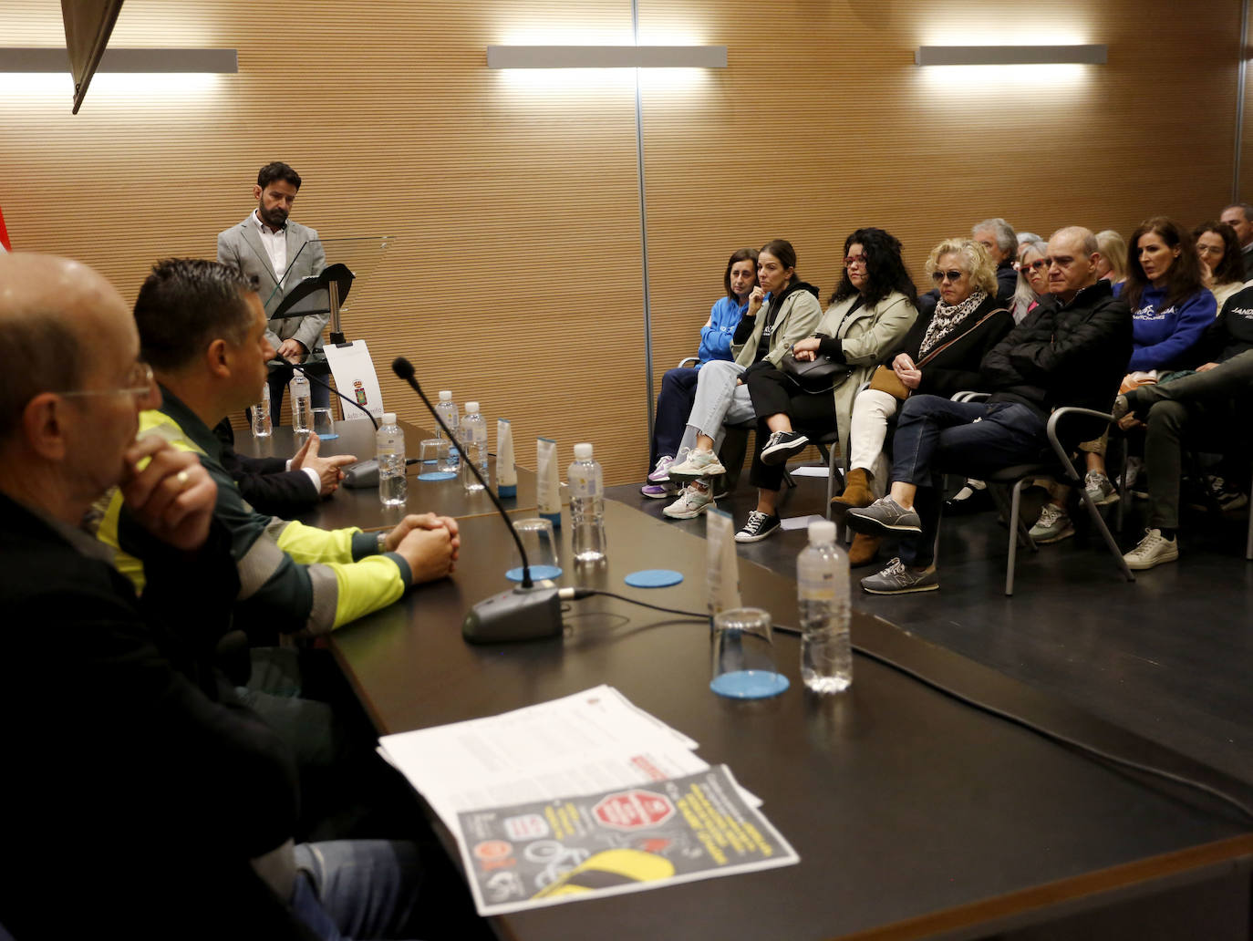 Emotivo homenaje en Candás al ciclista Alejandro Carnicero