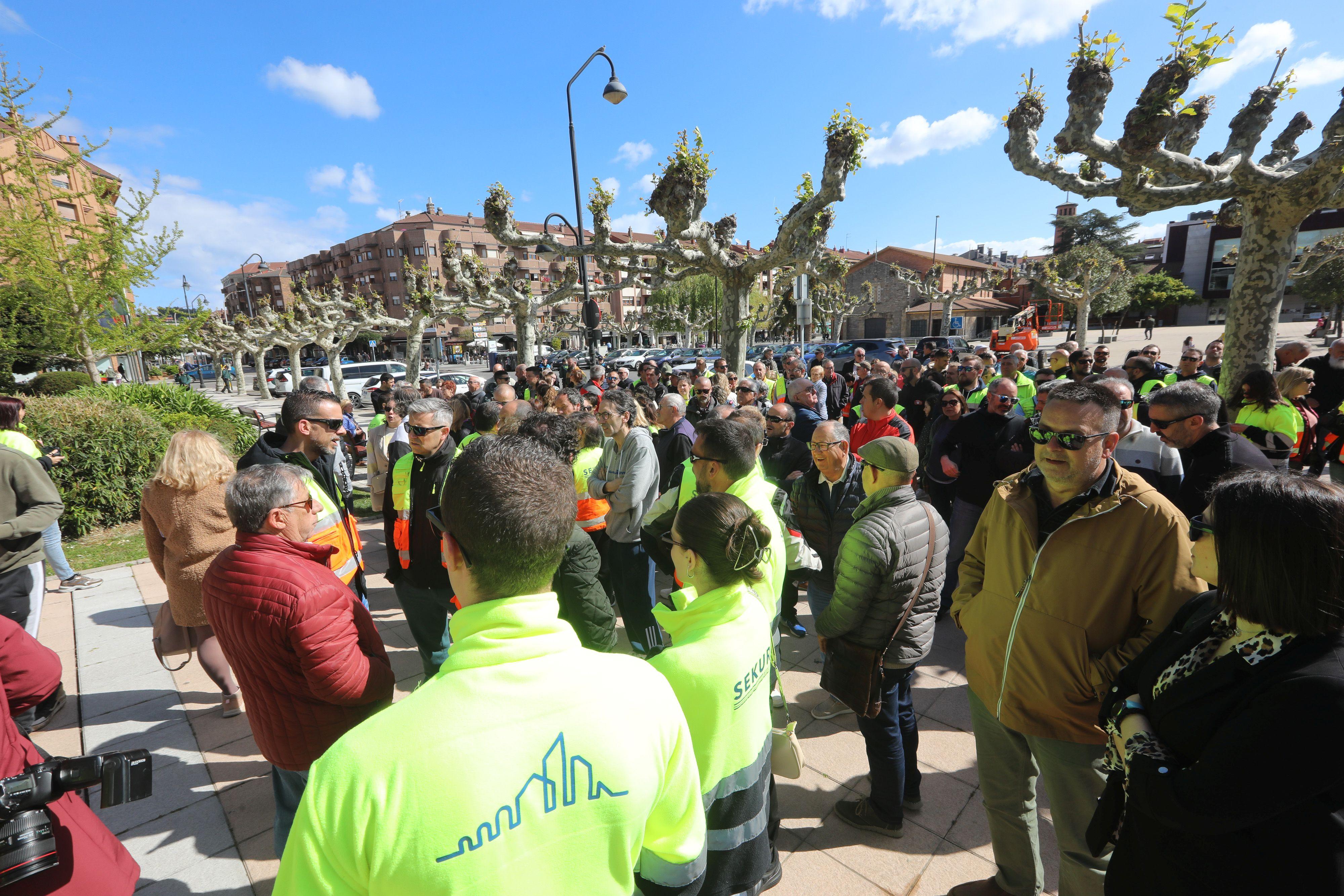 Así fue la concentración de trabajadores de Saint-Gobain en Castrillón