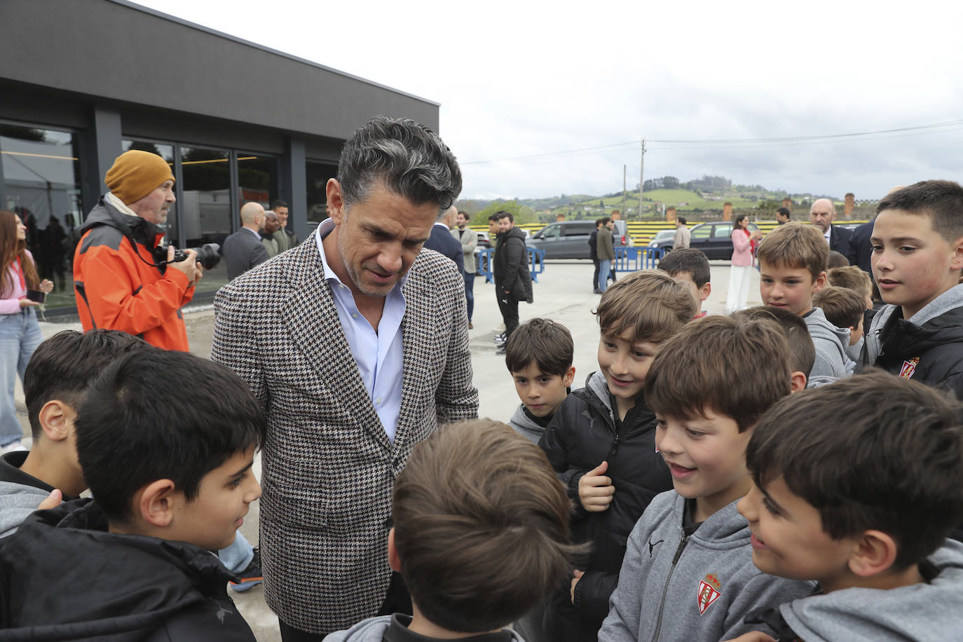 Mareo y su nueva cara: así fue la presentación de la reforma de la Escuela de Fútbol del Sporting