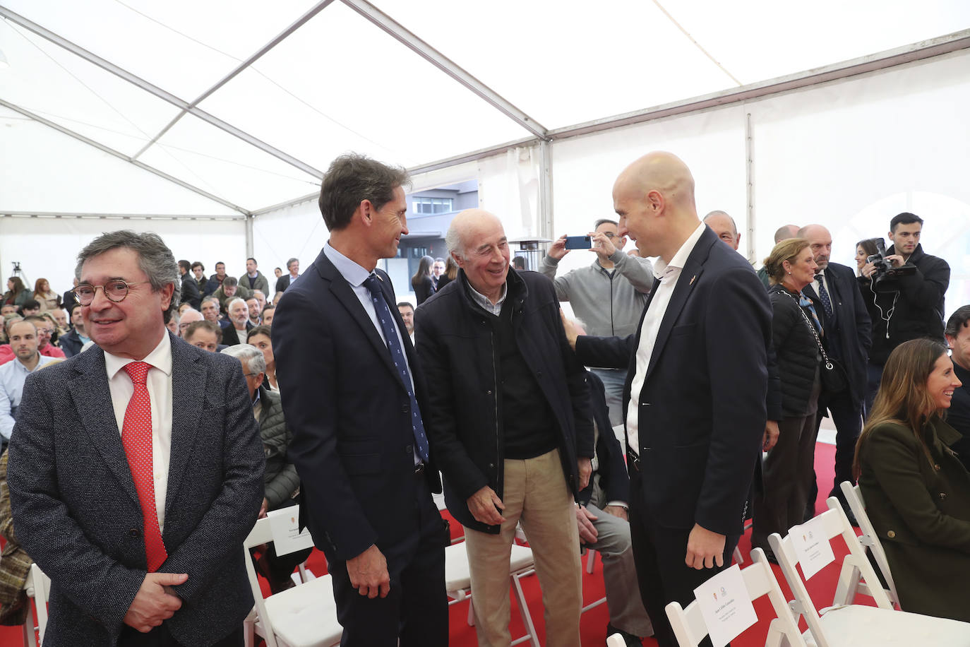 Mareo y su nueva cara: así fue la presentación de la reforma de la Escuela de Fútbol del Sporting