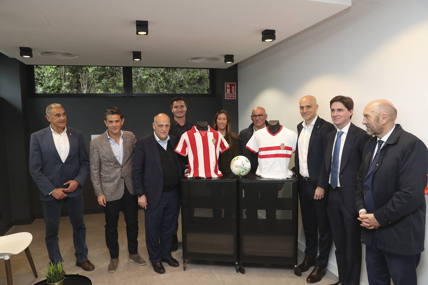 Mareo y su nueva cara: así fue la presentación de la reforma de la Escuela de Fútbol del Sporting