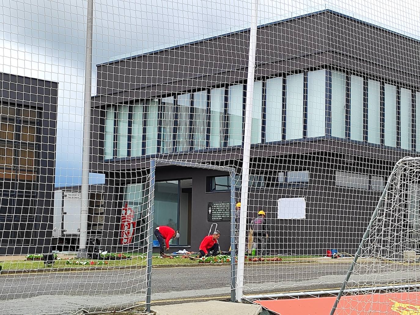 El Sporting recupera la histórica placa de la inauguración de Mareo de 1978