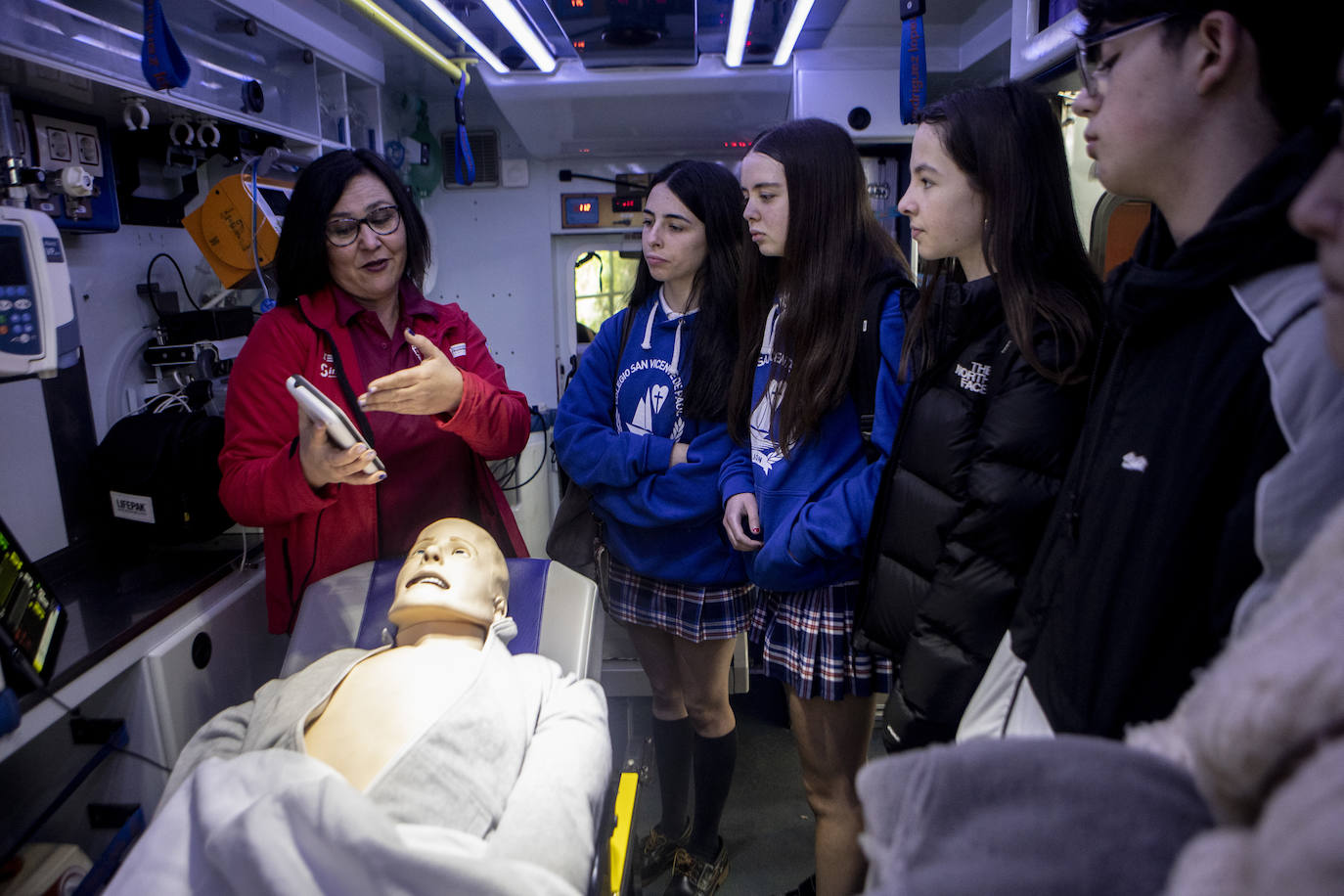 Escape room, simuladores, hologramas y cultivos bajo tierra con luces led en la Feria de la Ciencia