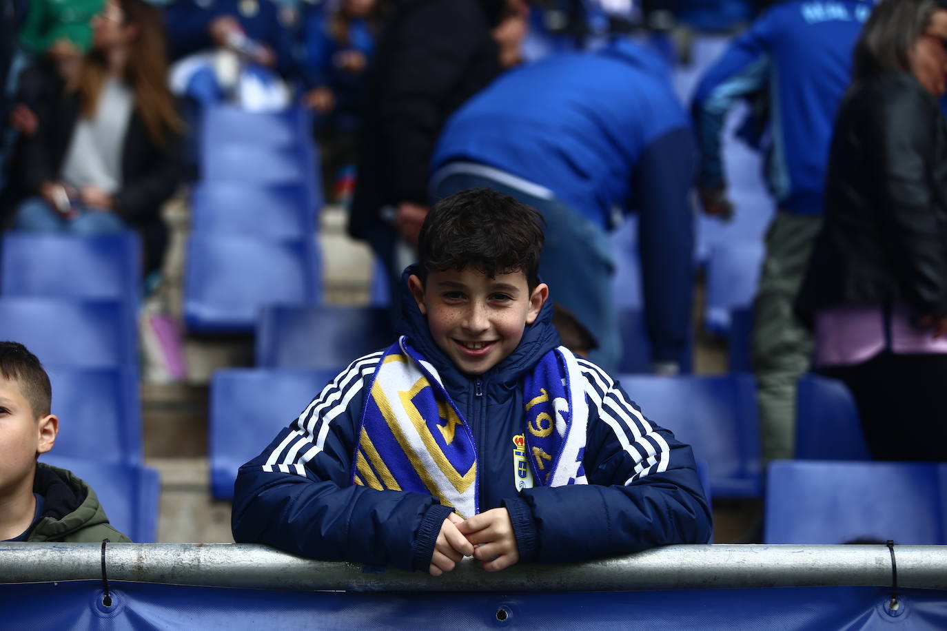 ¿Estuviste en el Real Oviedo - Tenerife? ¡Búscate!