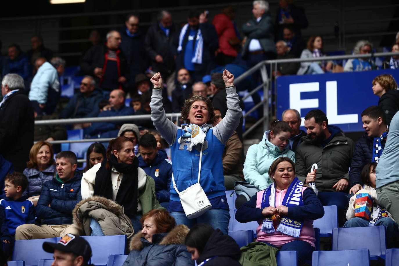 ¿Estuviste en el Real Oviedo - Tenerife? ¡Búscate!