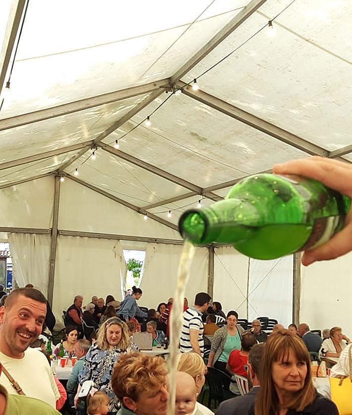 Imagen secundaria 2 - Mercáu Tradicional de Santa Marina