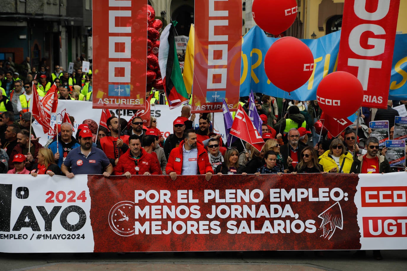 Los sindicatos asturianos, a la calle en Langreo para «reivindicar lo que es justo»