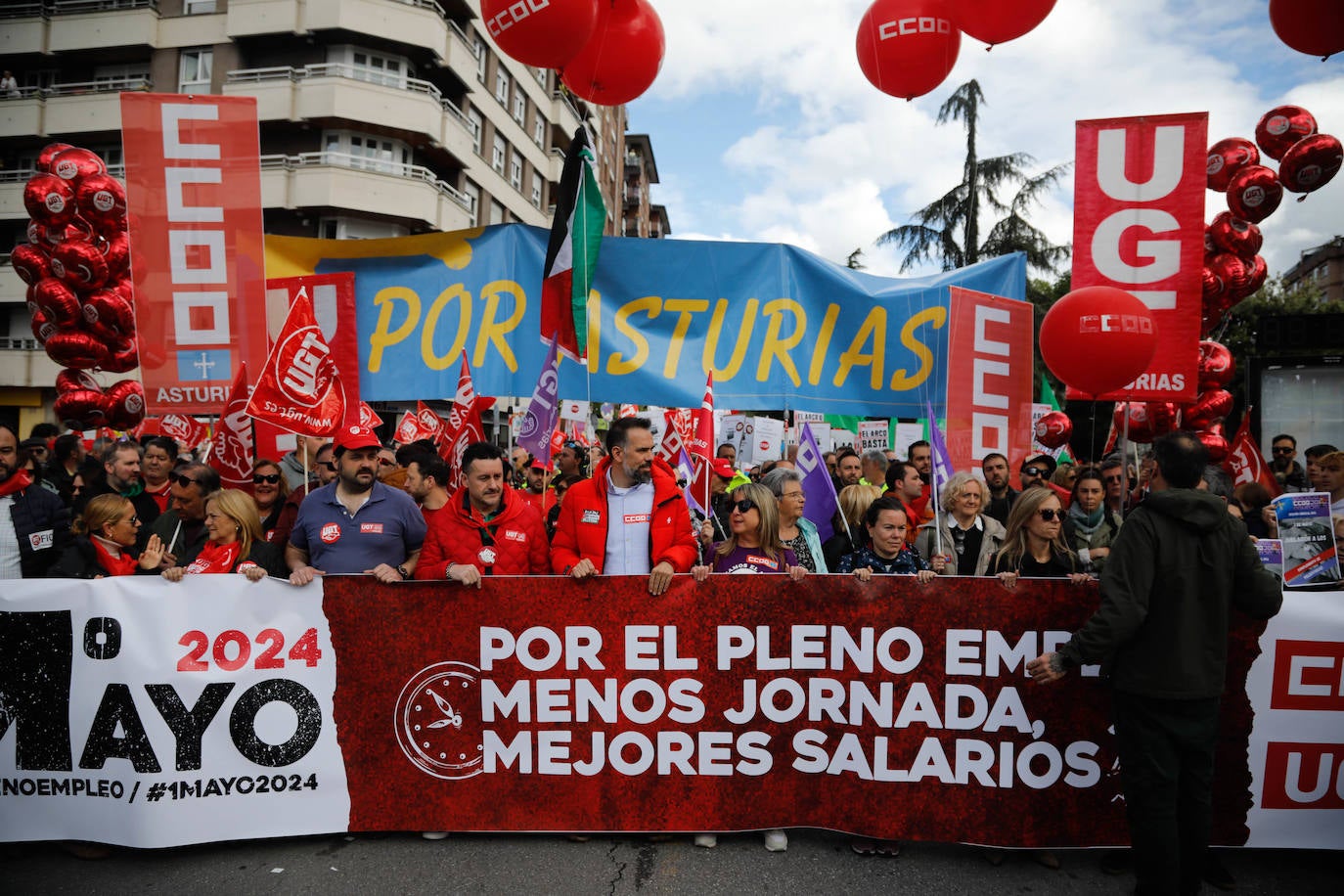 Los sindicatos asturianos, a la calle en Langreo para «reivindicar lo que es justo»