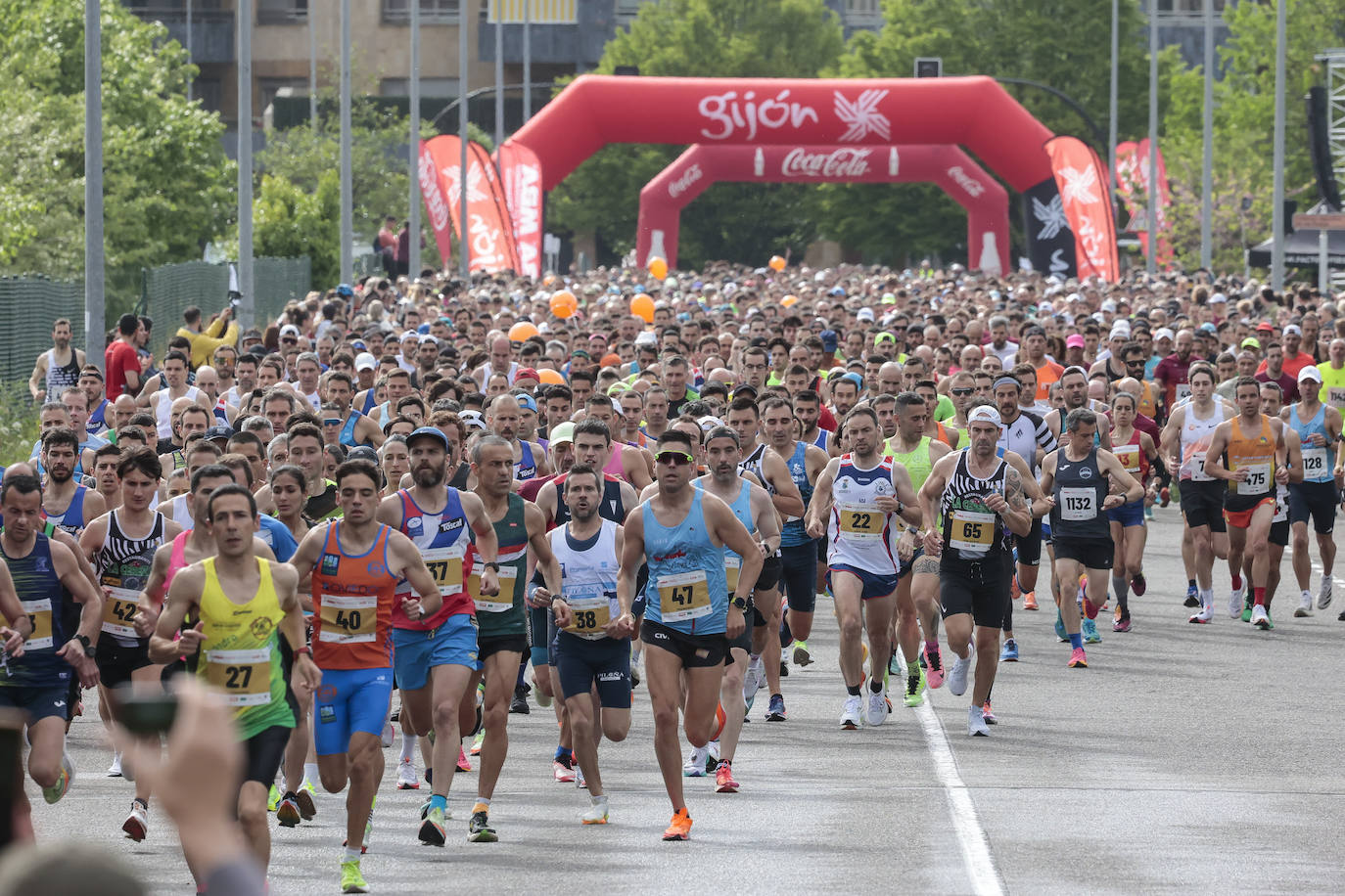 ¿Participaste en la Media Maratón de Gijón? ¡Búscate en las fotos! (1)