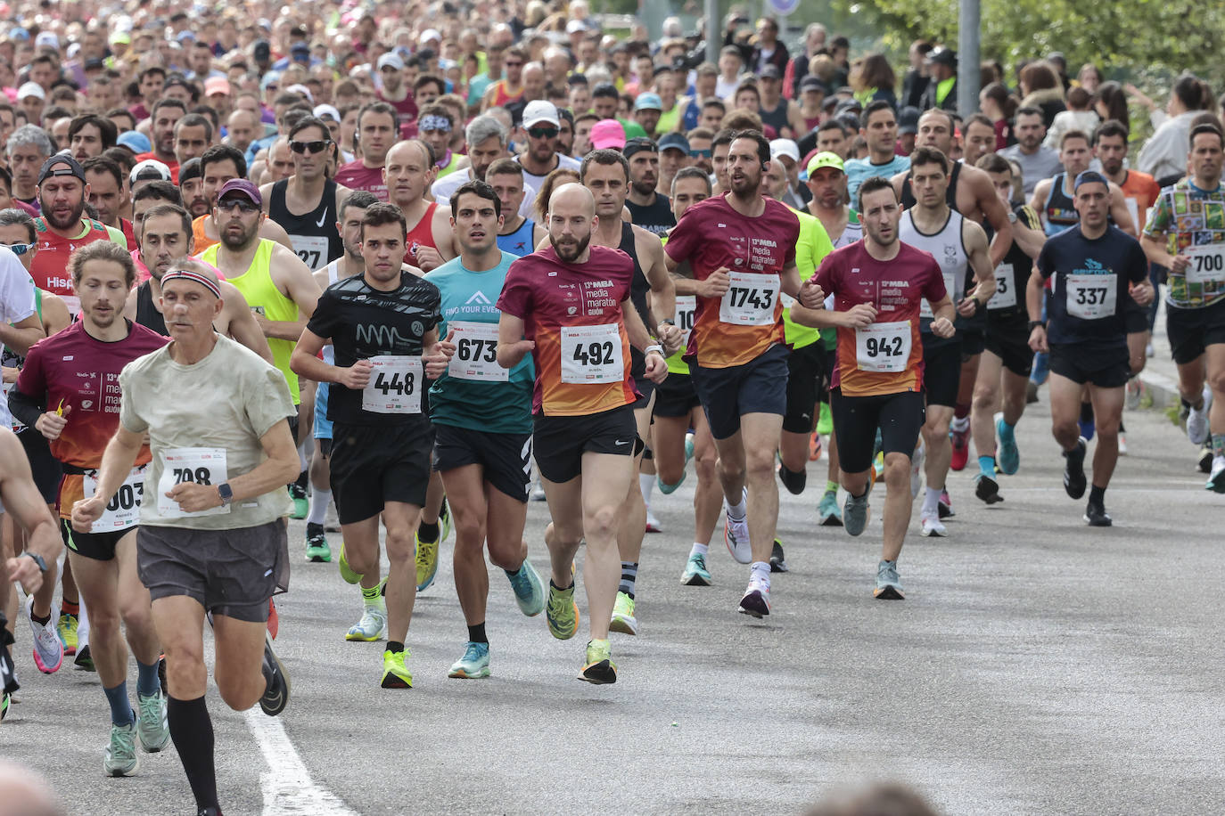 ¿Participaste en la Media Maratón de Gijón? ¡Búscate en las fotos! (1)