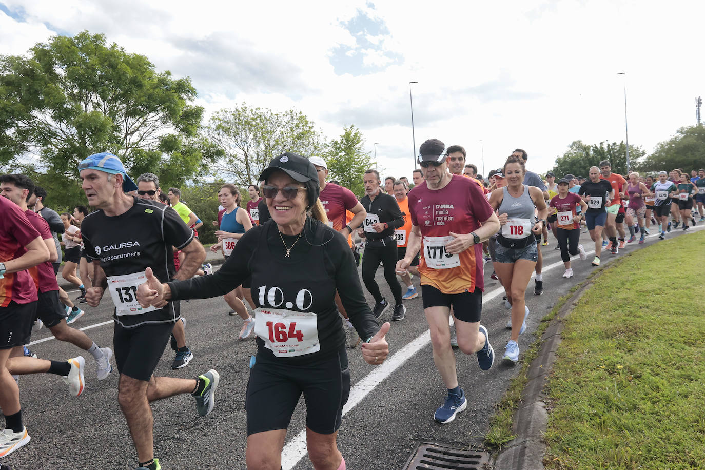 ¿Participaste en la Media Maratón de Gijón? ¡Búscate en las fotos! (1)