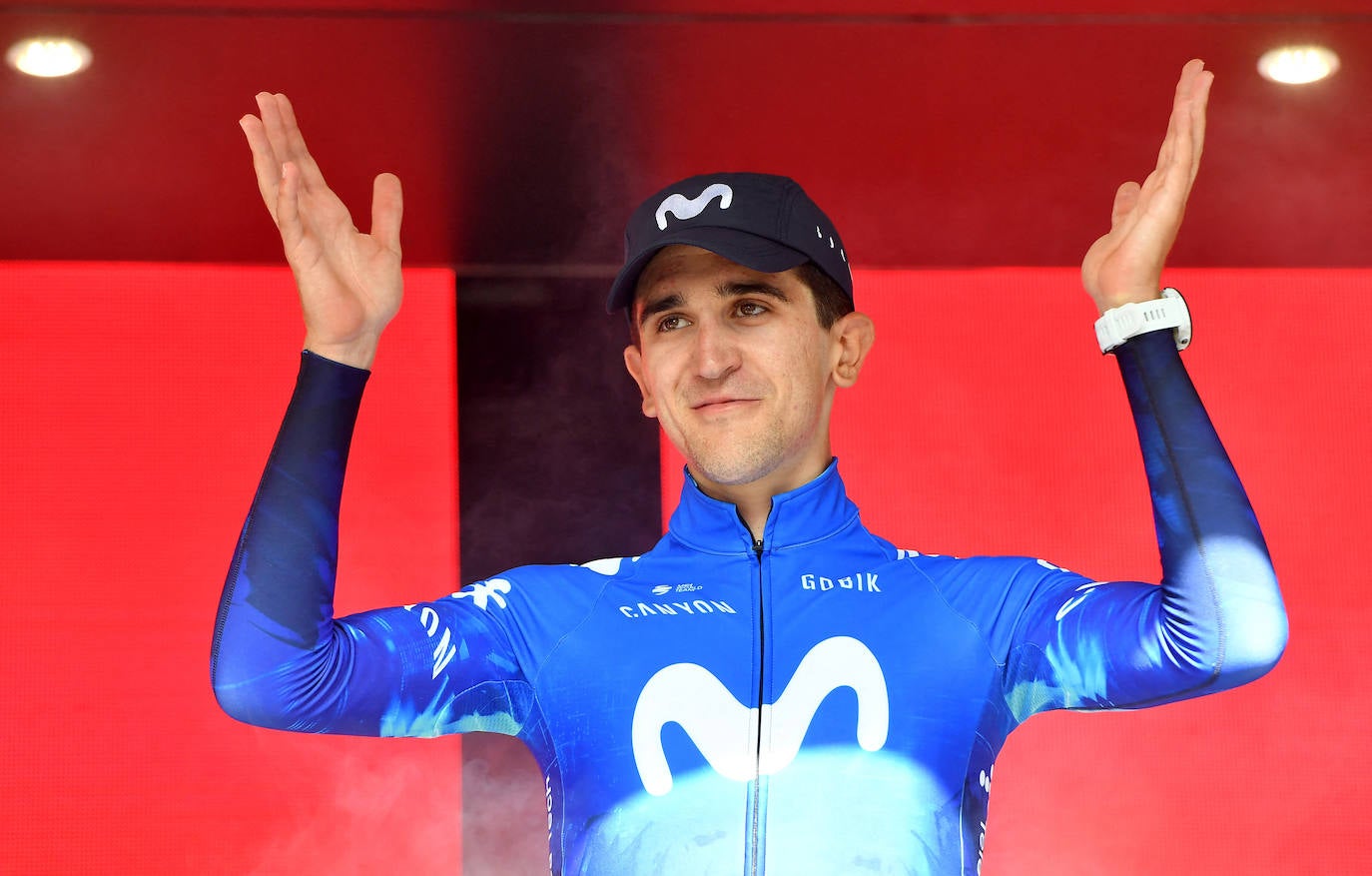 Pelayo toca el cielo en su primer Giro de Italia