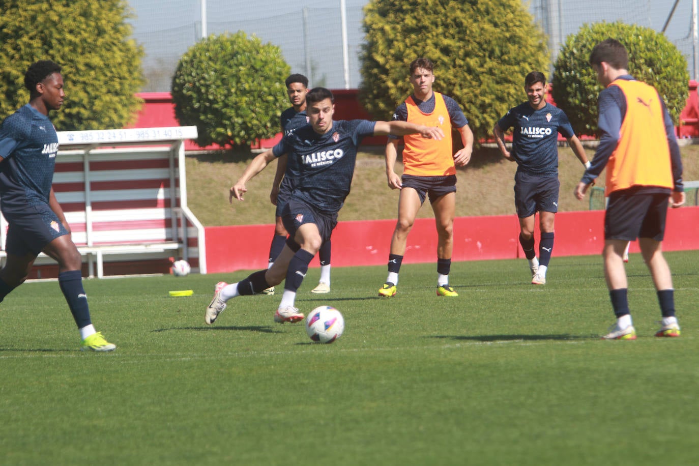 Entrenamiento del Sporting (10/05/2024)